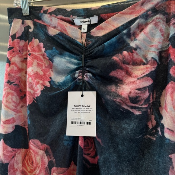 NWT Miaou Preston Skirt in Decades Rose Midi with Slit Floral - Picture 3 of 12